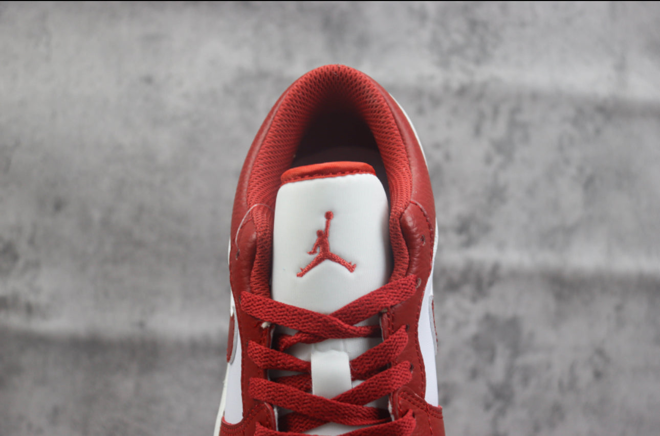 AJ1 Nike Air Jordan 1Low RED - Dechaquetas 