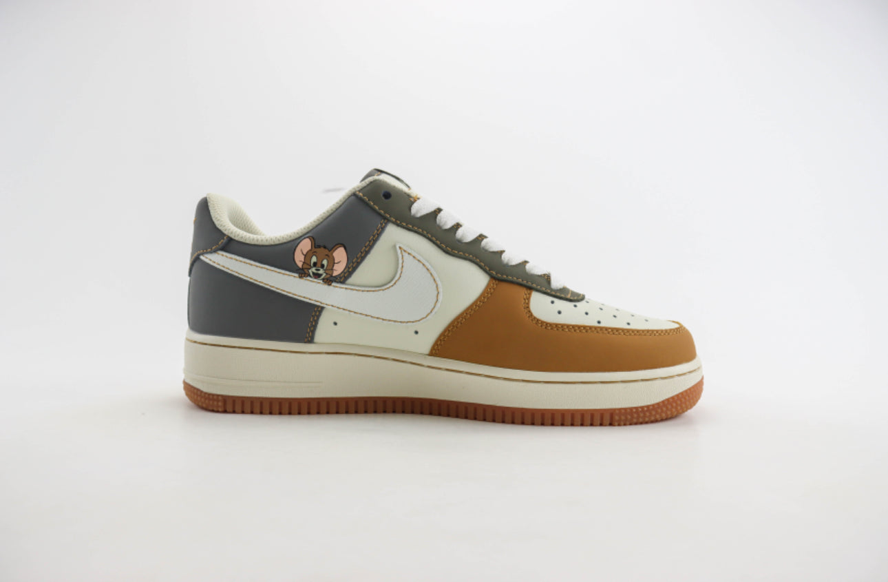 Nike Air Force 1 "Tom and Jerry" DB3301 - Dechaquetas 