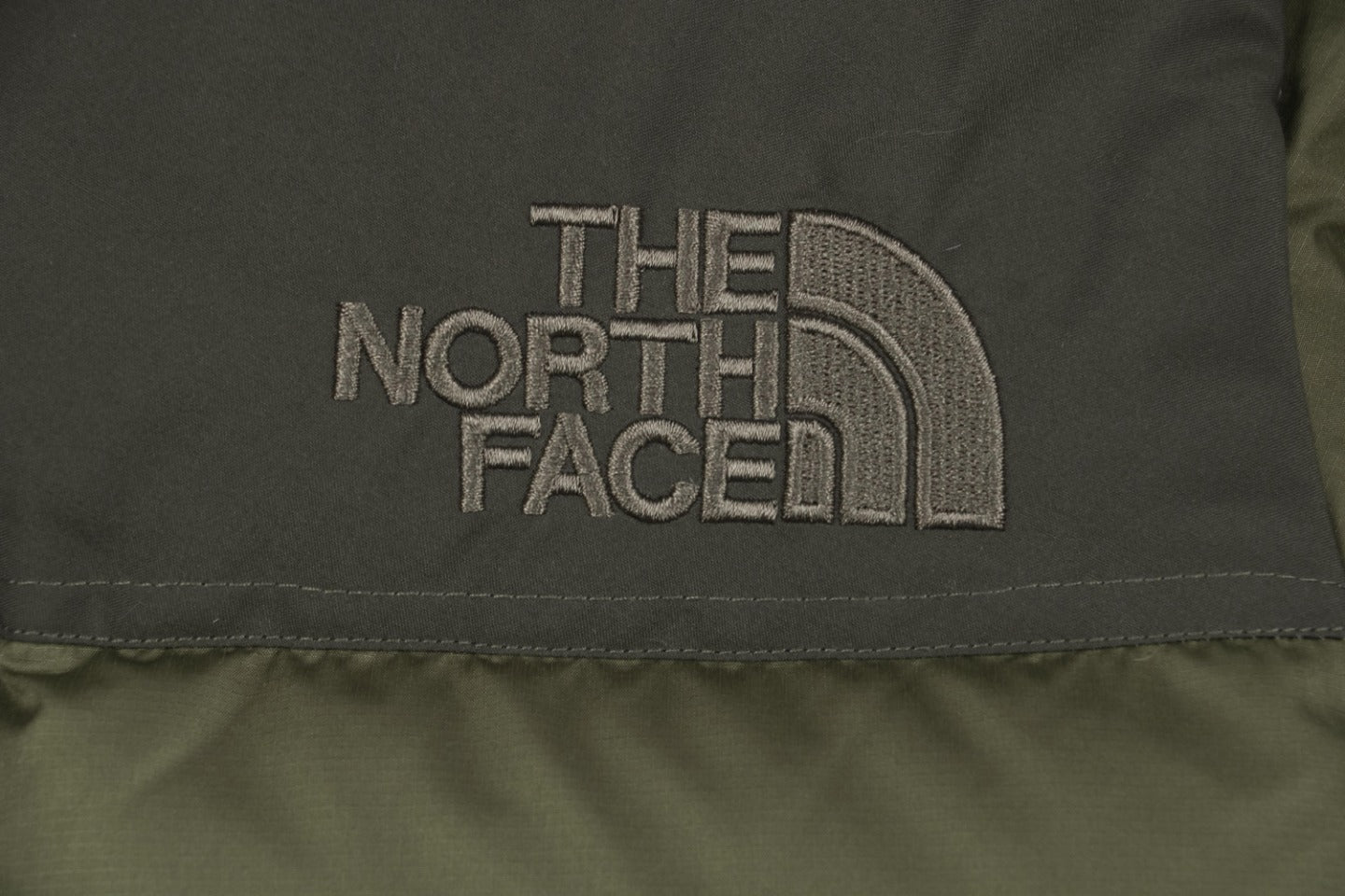 Abrigo The North Face NUPTSE RETRO 1996 Unisex - Dechaquetas 